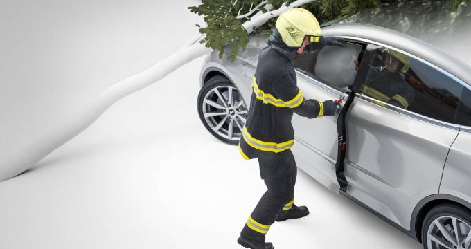 Huf Emergency Access to help first responders to get into cars quickly in case of an accident